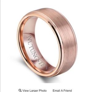 JVl men’s rose gold wedding band